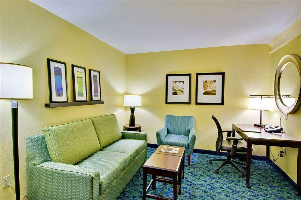 Springhill Suites Birmingham Colonnade Екстериор снимка