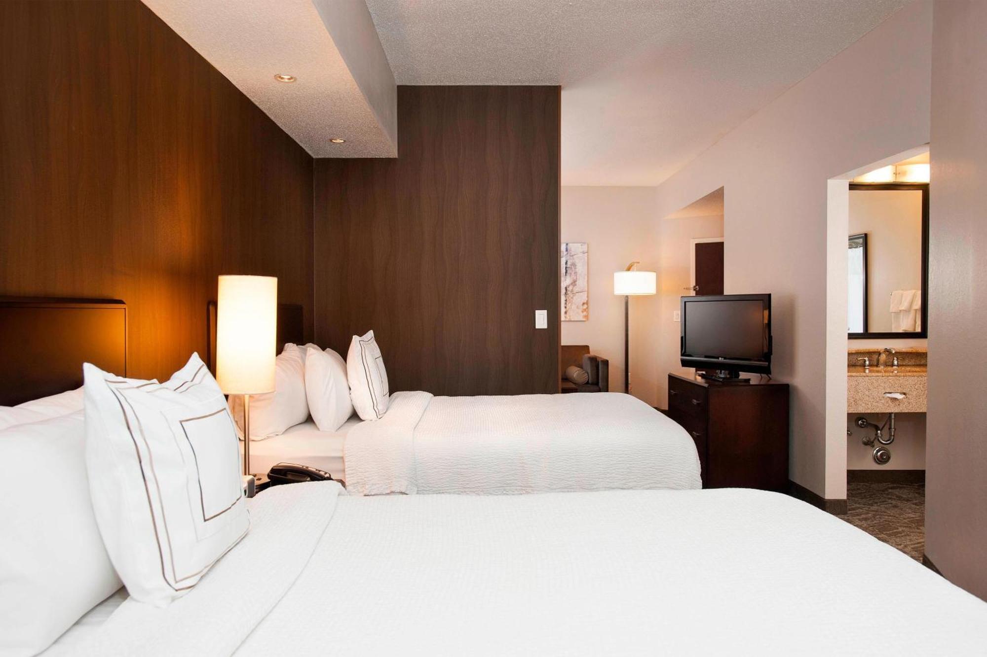 Springhill Suites Birmingham Colonnade Екстериор снимка