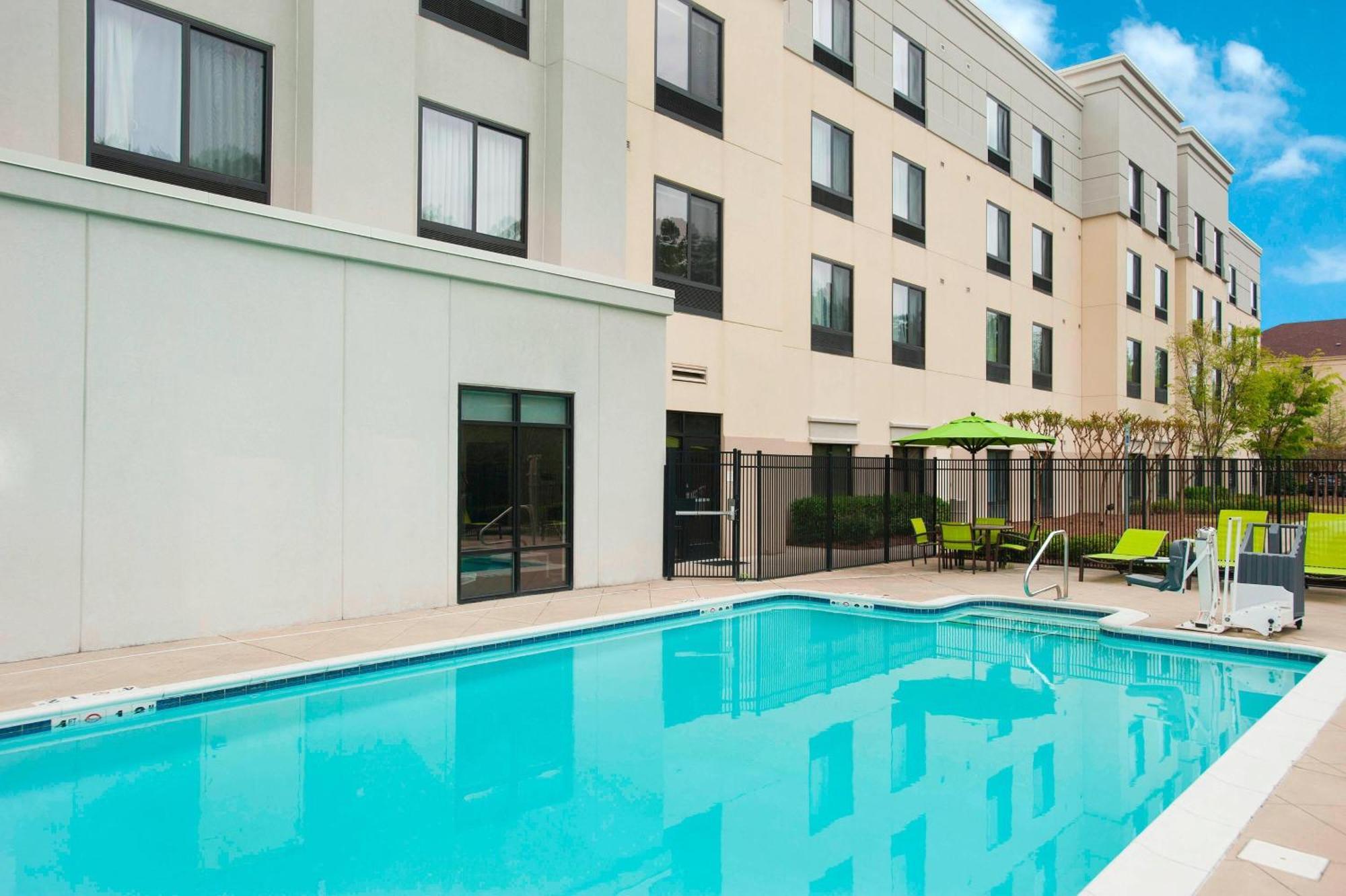Springhill Suites Birmingham Colonnade Екстериор снимка