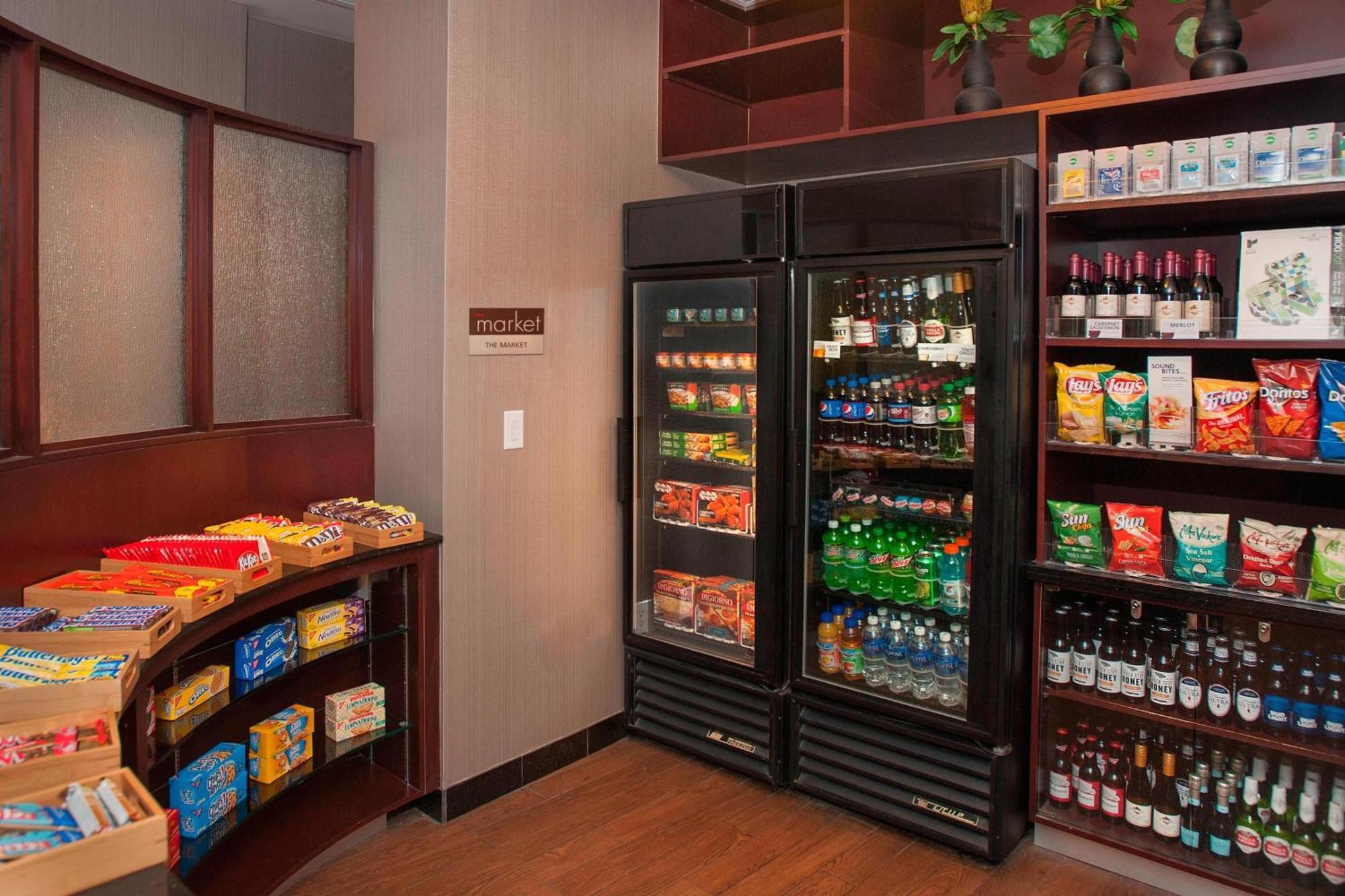 Springhill Suites Birmingham Colonnade Екстериор снимка