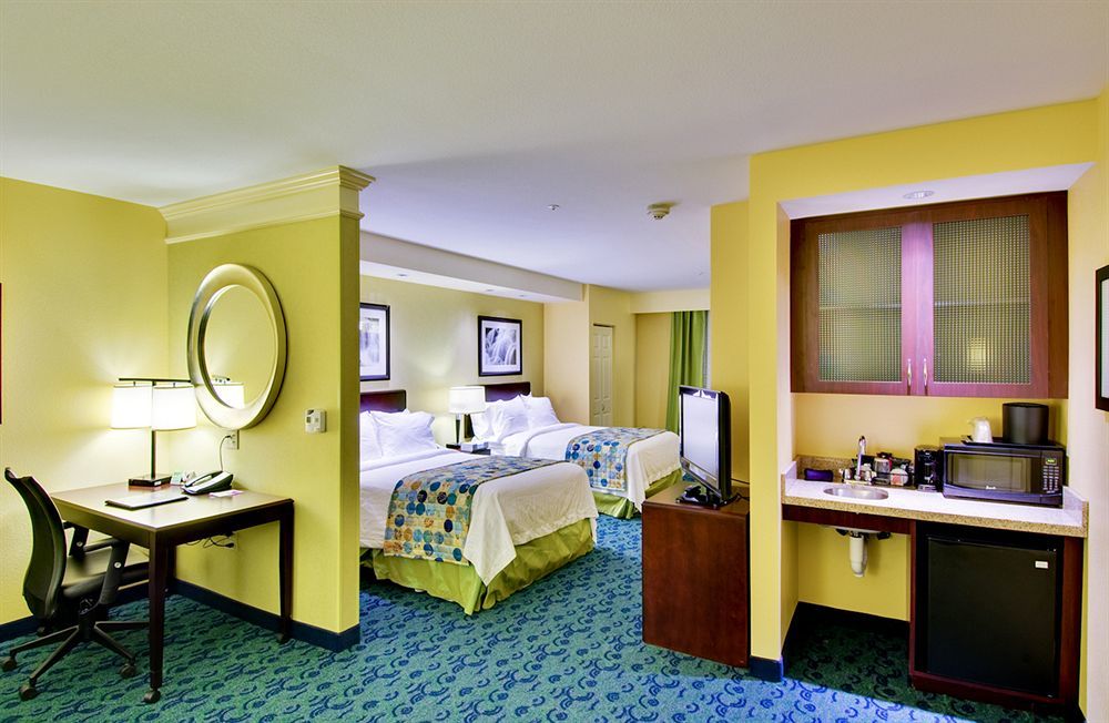 Springhill Suites Birmingham Colonnade Екстериор снимка