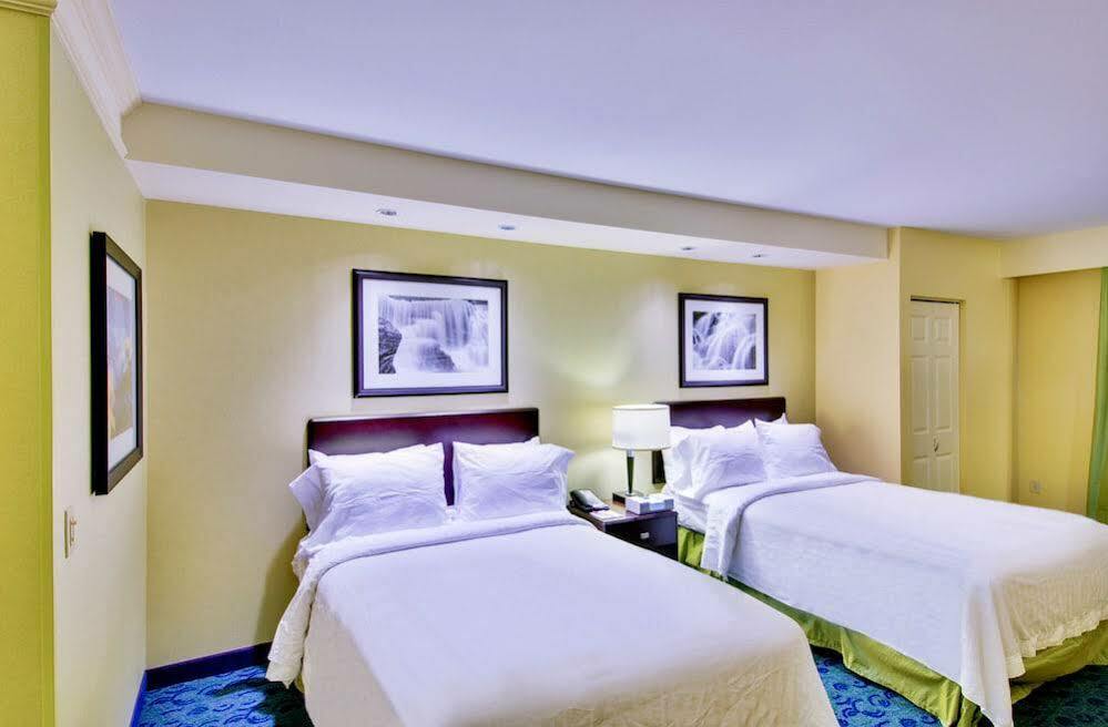 Springhill Suites Birmingham Colonnade Екстериор снимка