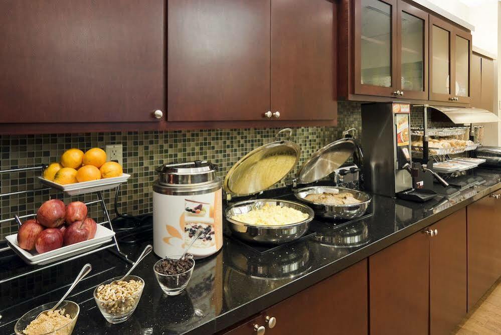 Springhill Suites Birmingham Colonnade Екстериор снимка